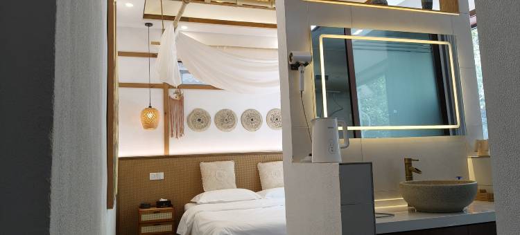 万仙山青石小院图片