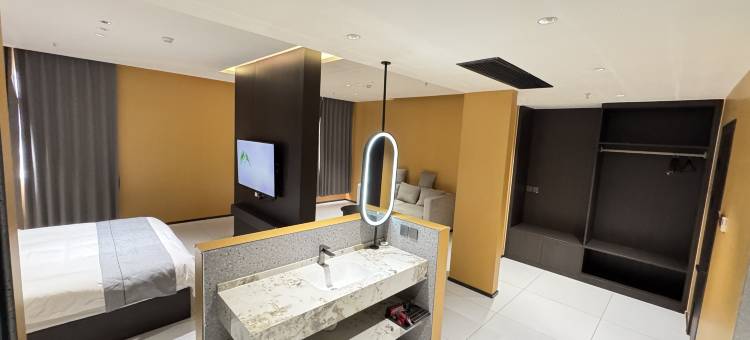 美利酒店(烟台火车站汽车总站店)图片