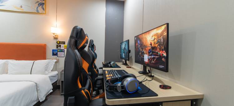 蚂蚁·光年电竞酒店(惠州仲恺高新区潼侨公园店)图片