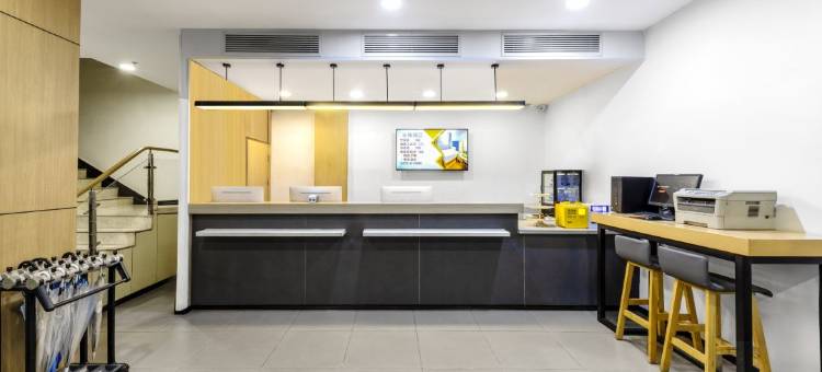 峰海酒店(包头东站中心医院店)图片