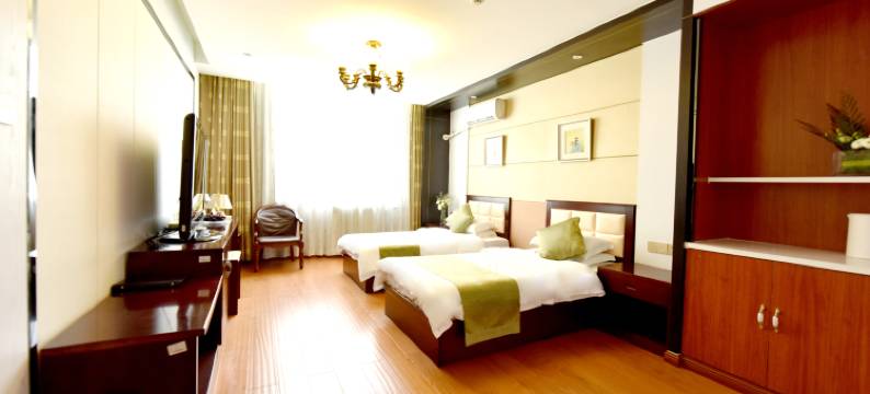 青岛职工之家宾馆(太平角公园店)图片