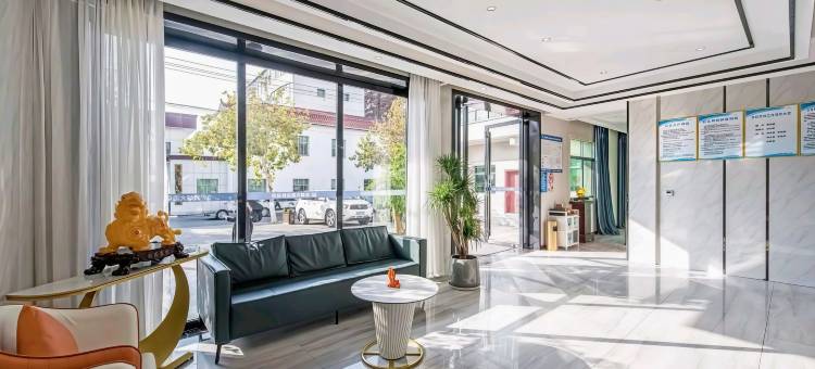 希瑞酒店(万达广场银水湖公园店)图片