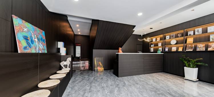 东达正辉酒店(包头正翔国际店)图片