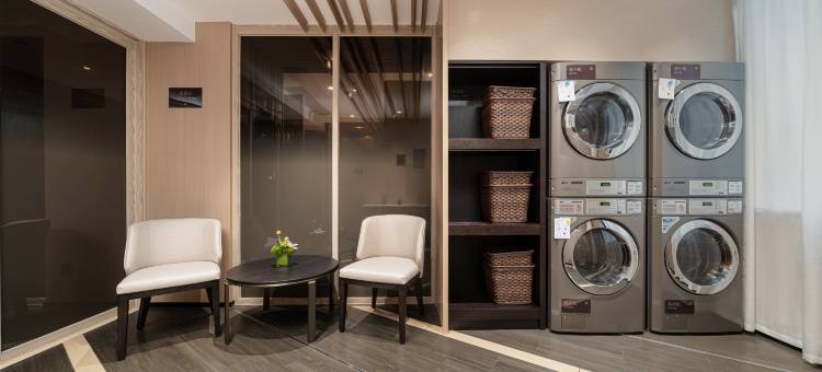 美豪丽致酒店(南宁朝阳广场明秀路地铁站店)图片