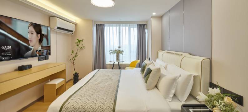 汐岸民宿(南京城北万象汇万寿地铁站店)图片