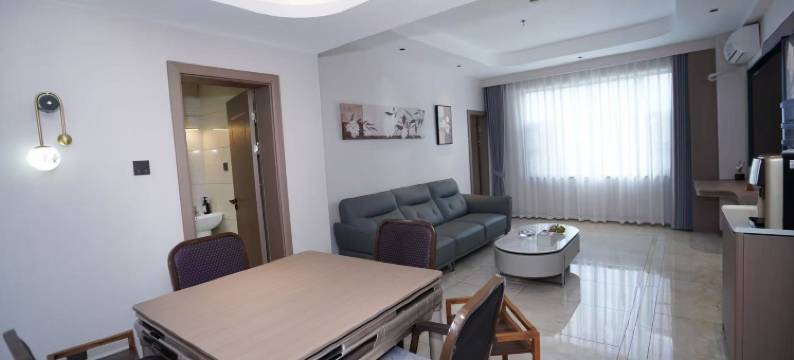 师宗帝恒大酒店图片