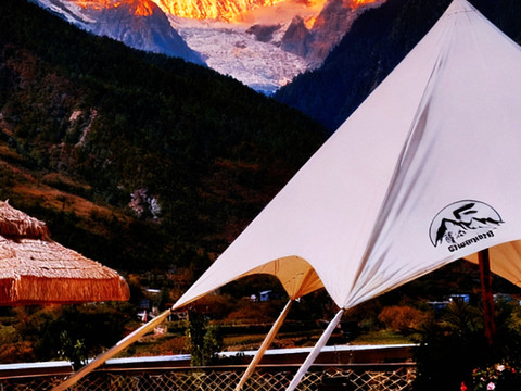 德钦茸洽·梅里秘境山居