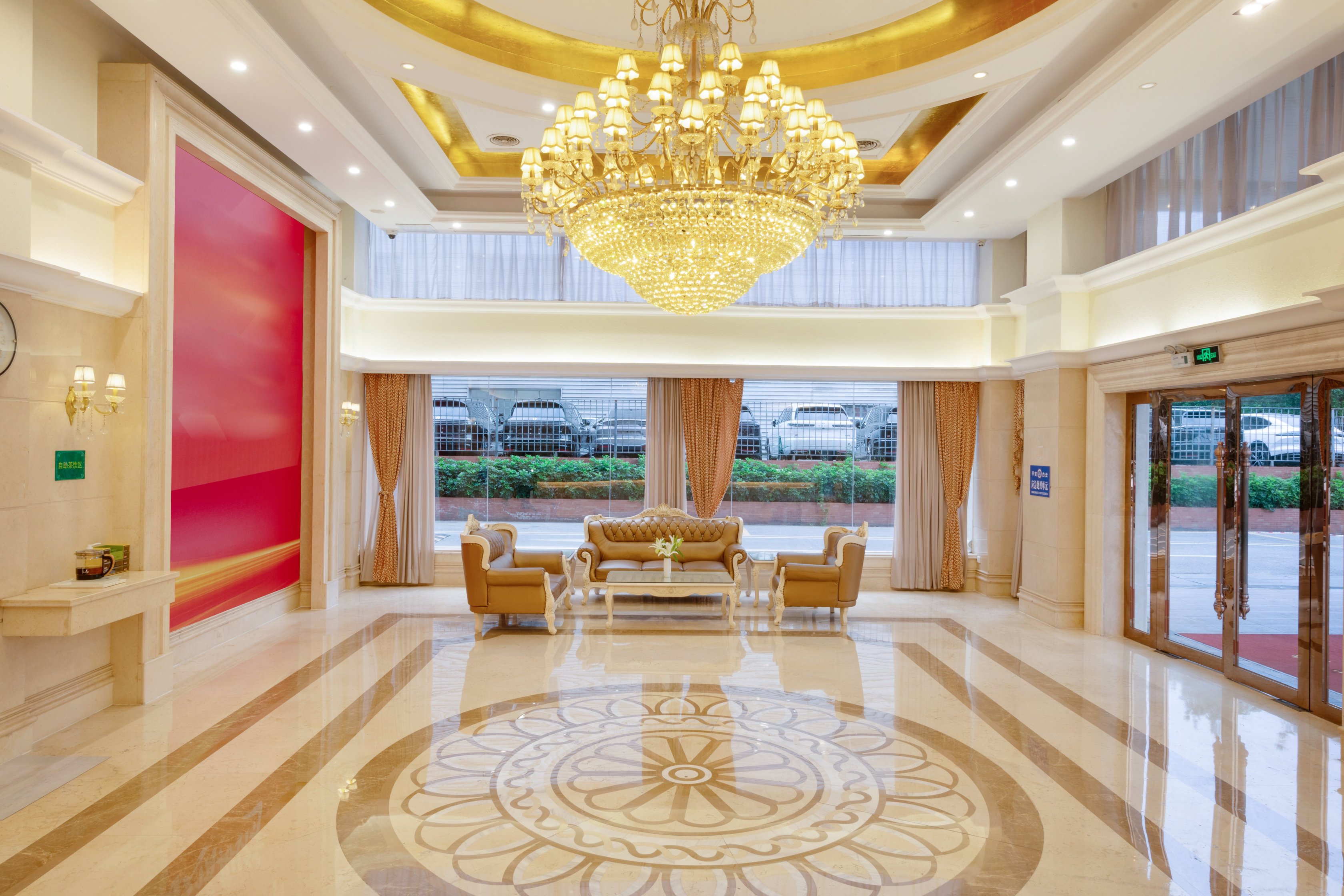 Shangpin Meiju Hotel (Guangzhou Jingxi Nanfang Hospital Subway Station Branch) Over view