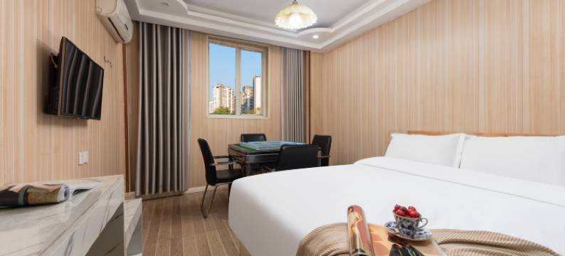 云泊轻悦酒店(红钢城地铁站武汉站店)图片