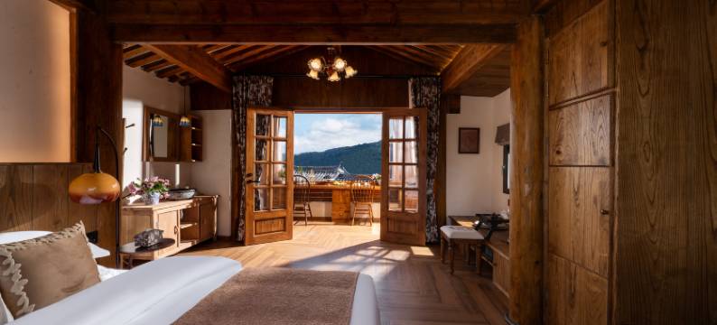 巷头记忆•民国风|酒咖360°火山花园法式温泉美宿(和顺古镇店)图片