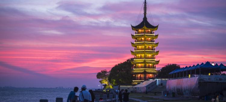 盐官潮乐之城主唱音乐度假酒店图片