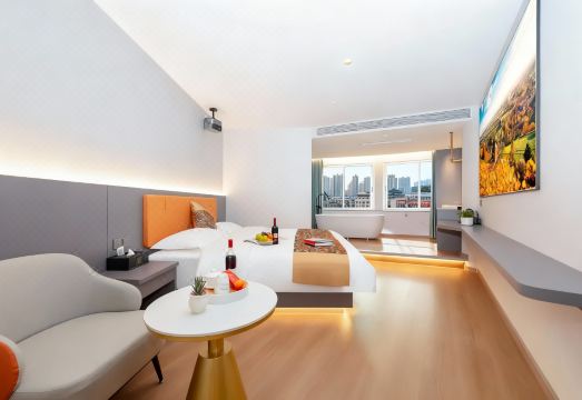 黔花之筑EconomyBusinessHotel兴业酒店（诏安关帝庙梅峯公园店）