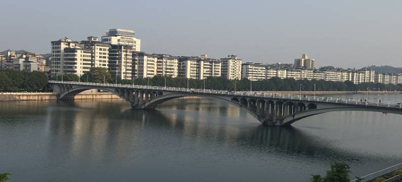 东街臻品酒店图片