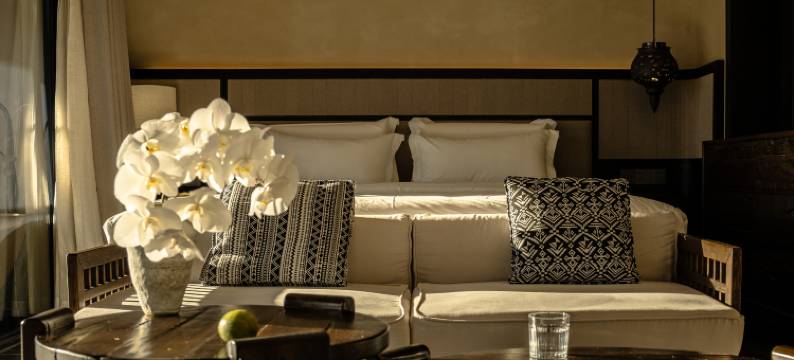 拾贰澜·VIRAAG | 傣历1386非遗艺术·River View典藏酒店图片