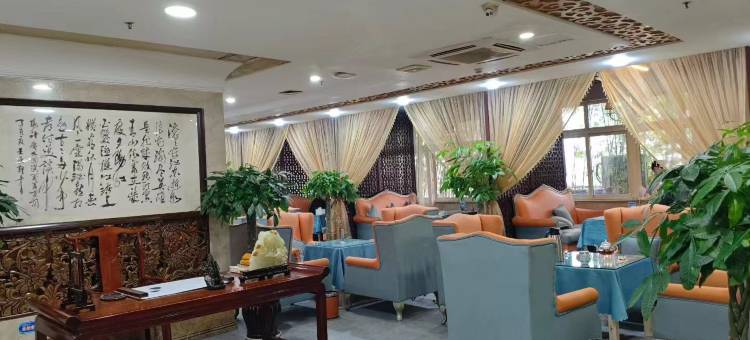 昇华台大酒店(成都欢乐谷店)图片