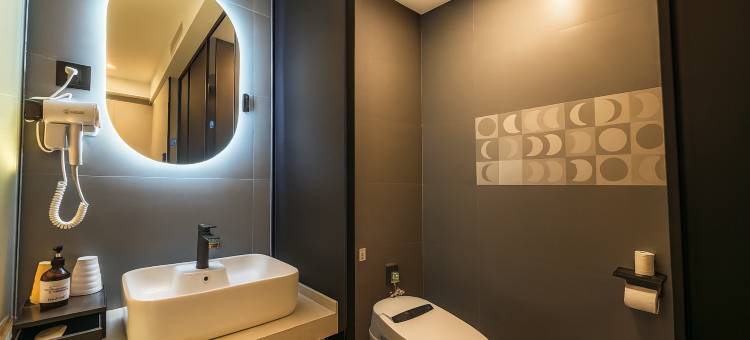 石河子云臻酒店图片