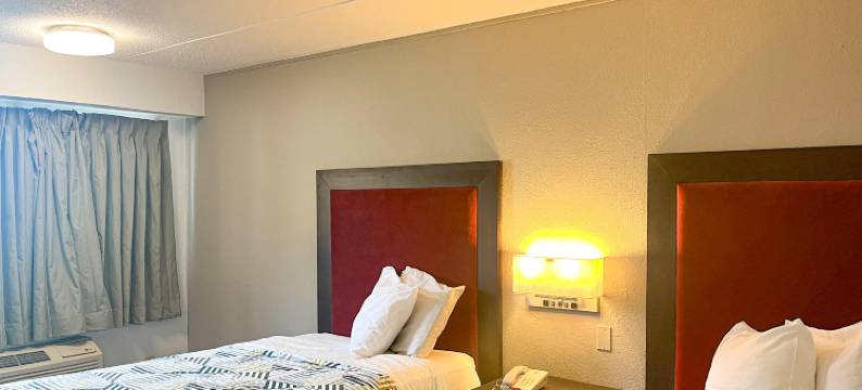 Studio 6 套房 达拉斯，德克萨斯州 - 12号环路西(Studio 6 Suites Dallas, TX – Loop 12 West)图片