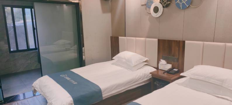 如家华驿精选酒店(南京莫愁湖公园大士茶亭地铁站店)图片