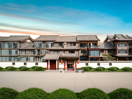 照花台民宿(开封清明上河园万岁山武侠城店)