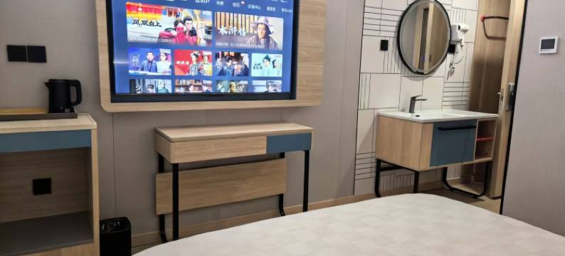 盒子空间酒店(上海松江大学城店)图片