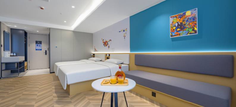 网鱼电竞酒店(武汉三阳路江滩店)图片