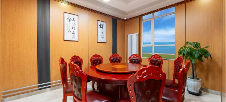 云美观景酒店(青海湖店)图片