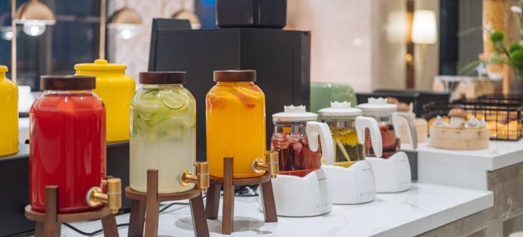 维也纳国际酒店(昆明火车站西山万达广场店)图片