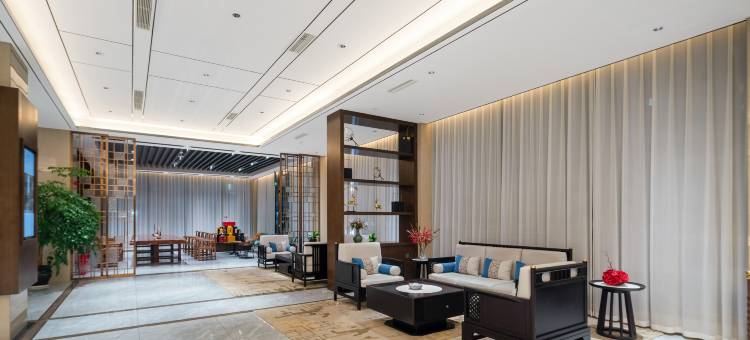 金兰欧酒店(平昌春光苑商业步行街店)图片