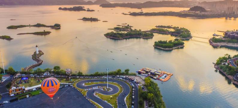 千岛湖啤酒假日酒店(啤酒小镇店)图片