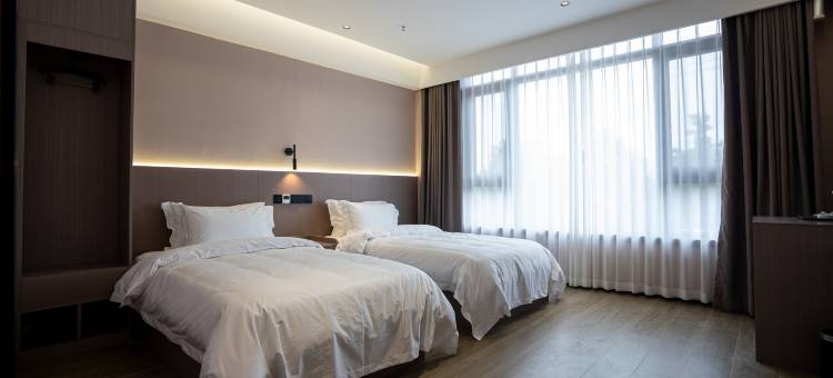 岩岸商务酒店图片