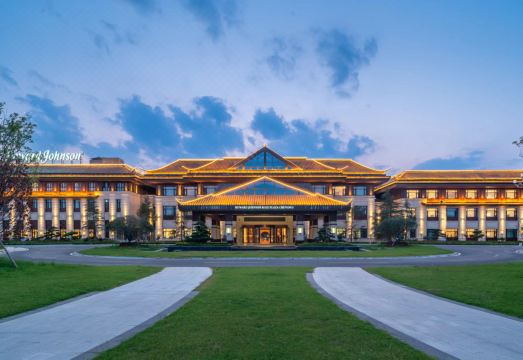 伯乐豪生大酒店（成武县文亭湖店）外景图