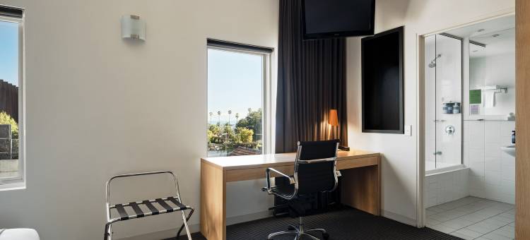 墨尔本圣基尔达海滩酒店(Saint Kilda Beach Hotel)图片