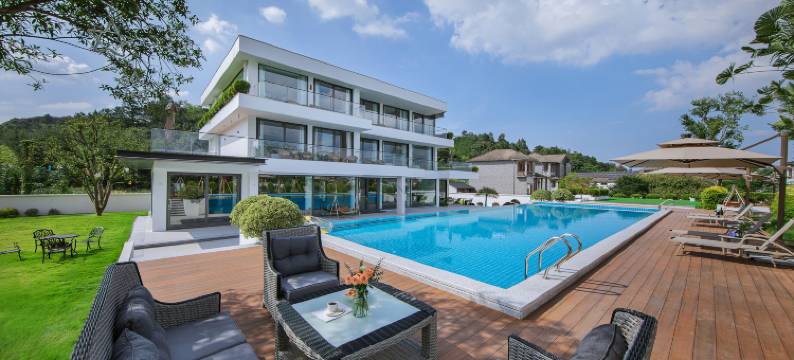 云溪泊岸·星空泳池溪畔轰趴·独栋Villa设计师民宿图片