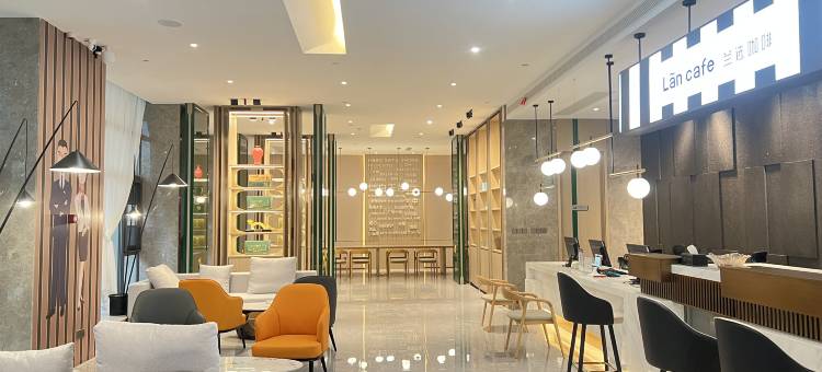 白玉兰酒店(郑州正弘汇信息工程大学店)图片