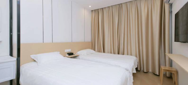 漫悦轻居酒店(八一广场万寿宫店)图片