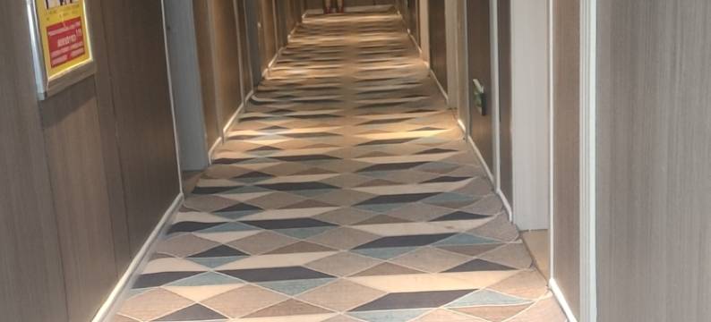 隆辰豪庭商务宾馆图片