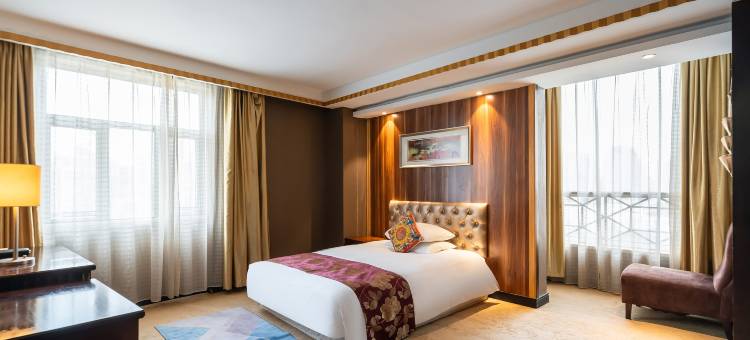 财富智轩酒店(上海虹口足球场店)图片