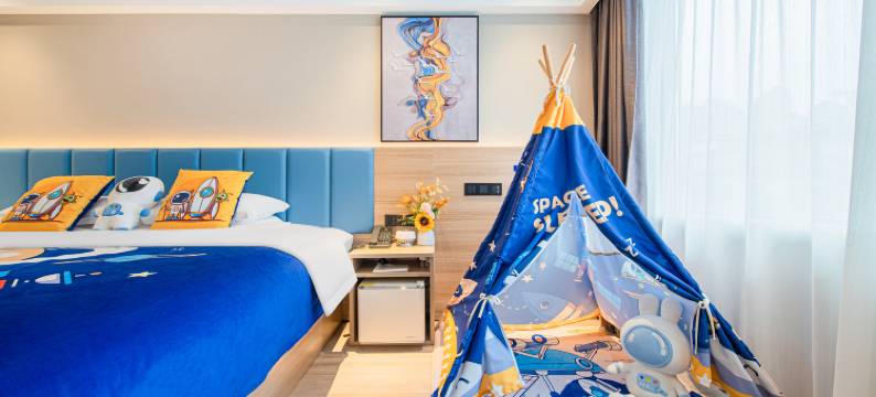 必就酒店(佛山顺德容桂轻轨站店)图片