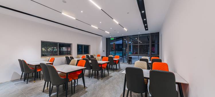 上海莲花南路万信R酒店图片