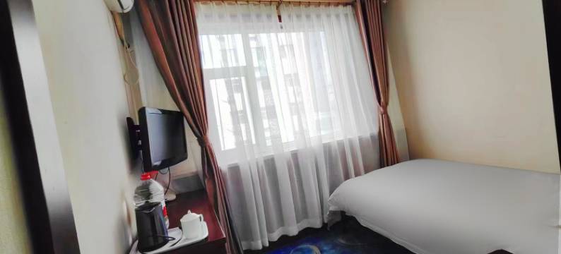 太原水利大厦(南内环街山西财经大学北校区店)图片