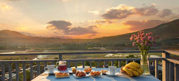 腾冲云庭花阶咖啡主题客栈图片