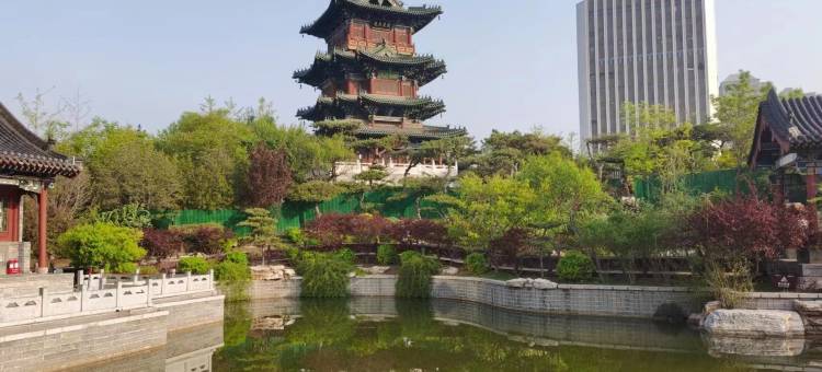 IUX酒店(政务大厅万象城店)图片