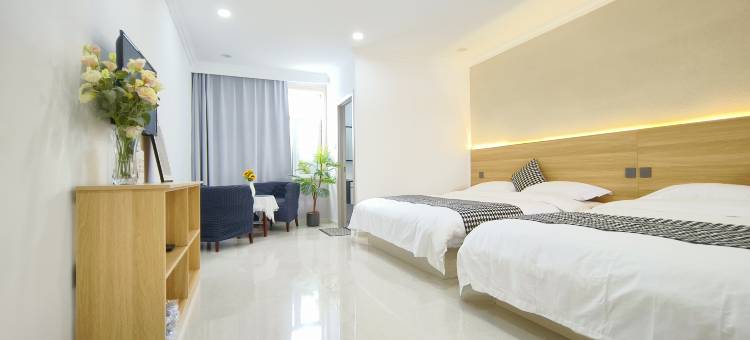 美山农家院(长白山黄松浦检票大厅店)图片