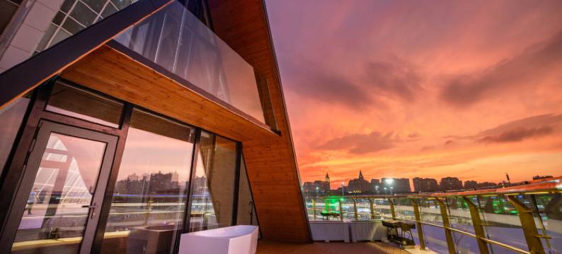 青岛金沙滩沐海度假民宿(凤凰之声大剧院店)图片