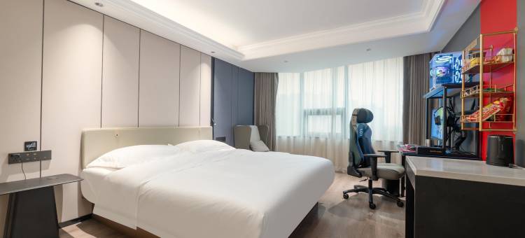 卡尔竞界电竞酒店(湛江北站鼎盛广场店)图片