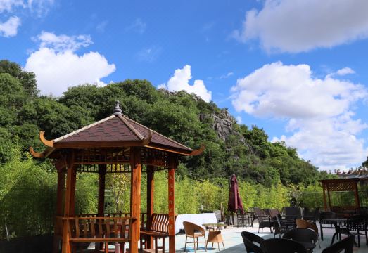 56 Nationalities Hotel Hotel Overview