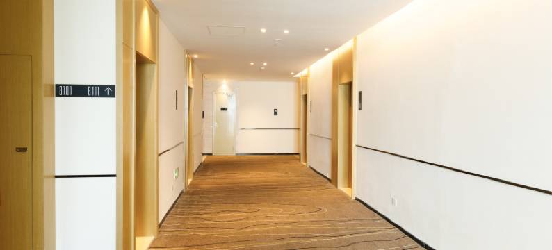 城市便捷酒店(武昌长江大桥司门口黄鹤楼地铁站店)图片