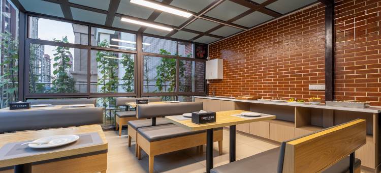 英伦花园酒店图片