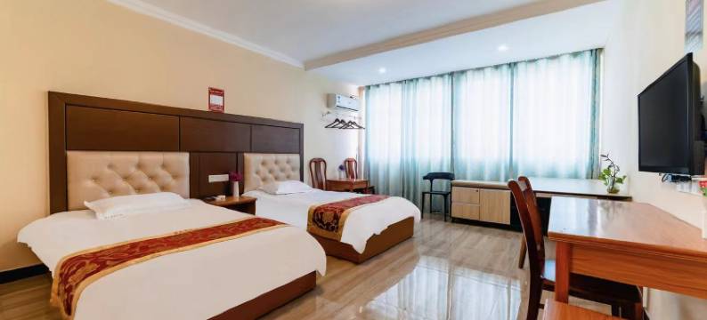 玉山蓝天大酒店图片