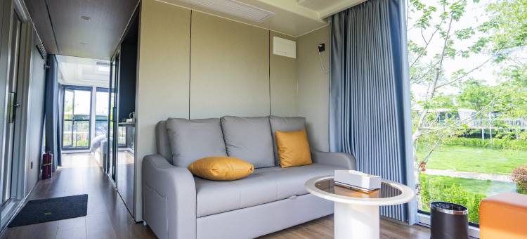 宿迁骆马湖沐晨太空舱度假营地图片